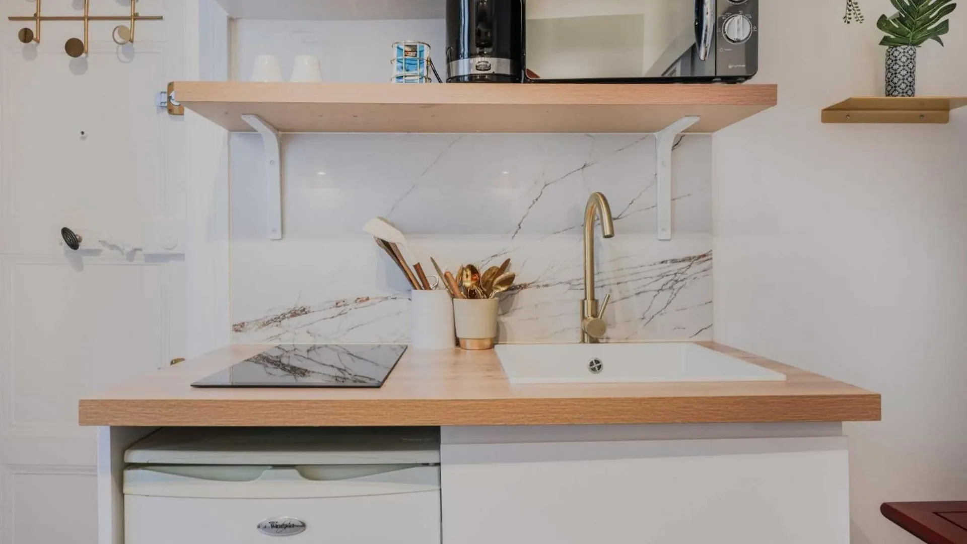 Intimate Apartment - 2P - Faubourg-Montmartre 파리